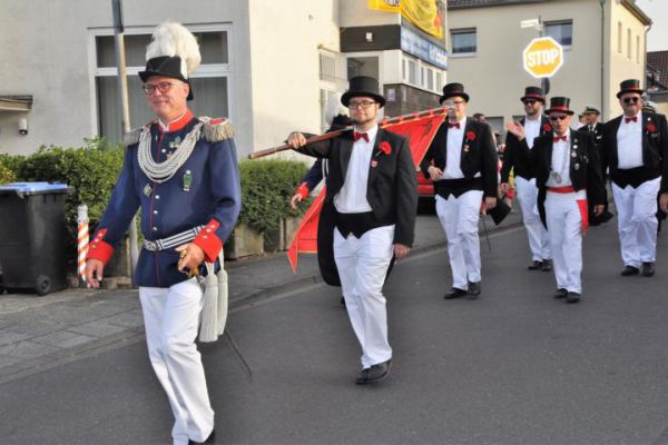 2018-sf-koeln-roggendorf-thenhoven-dienstag-052034200DA-104C-6CAC-1F64-4429E617F70B.jpg